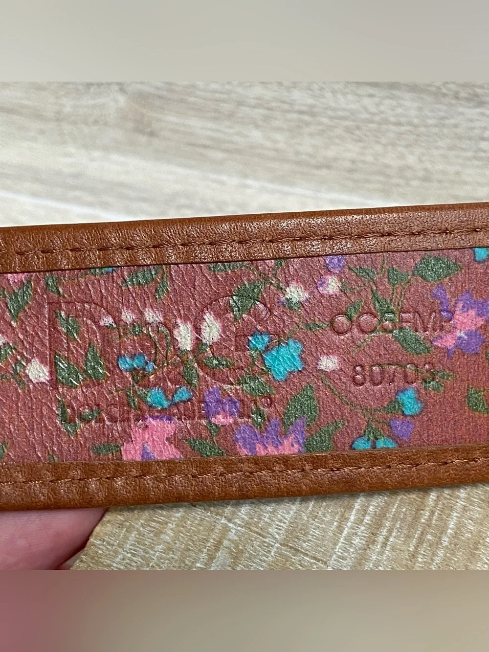 D&G Dolce & Gabbana Dark Brown Tan Floral Leather Belt with Brass Buckle Size 90